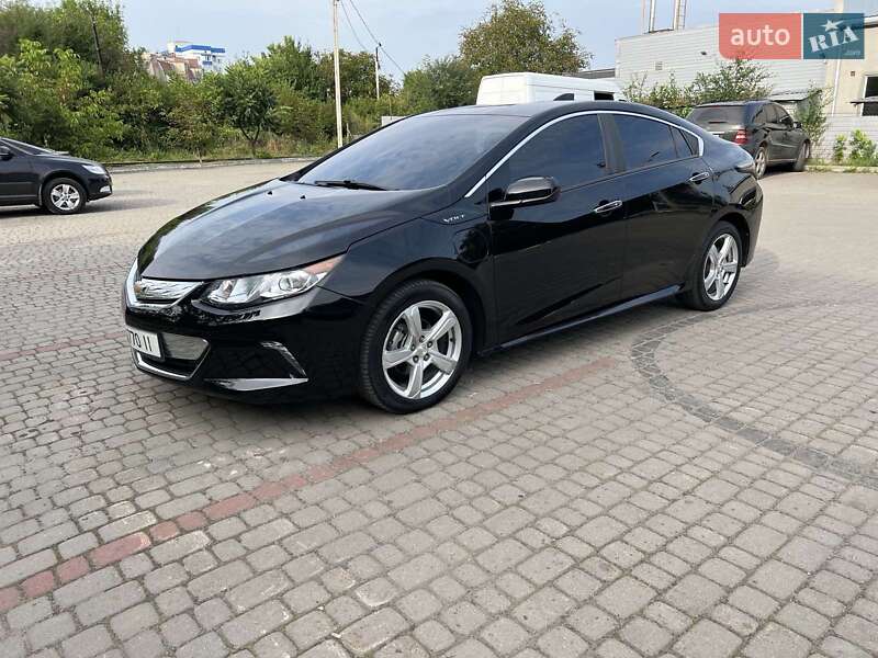 Хэтчбек Chevrolet Volt 2016 в Ивано-Франковске