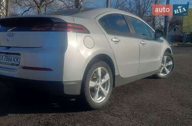 Хэтчбек Chevrolet Volt 2014 в 