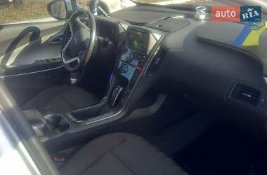 Хэтчбек Chevrolet Volt 2014 в Первомайске