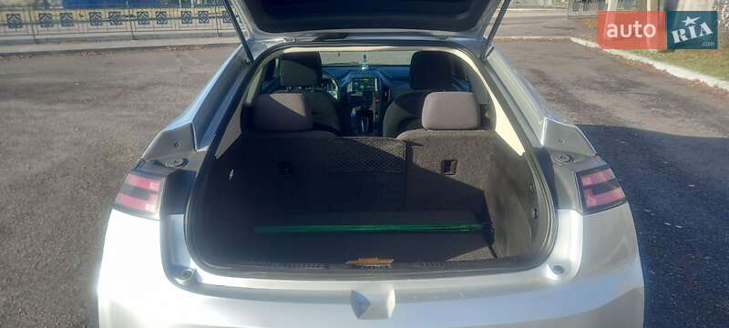 Хетчбек Chevrolet Volt 2014 в Первомайську