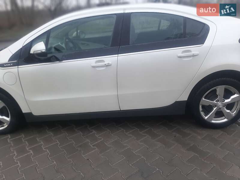 Хэтчбек Chevrolet Volt 2012 в Тернополе фото 16 Хэтчбек Chevrolet Volt 2012 в Тернополе