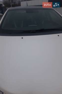 Хэтчбек Chevrolet Volt 2012 в Тернополе