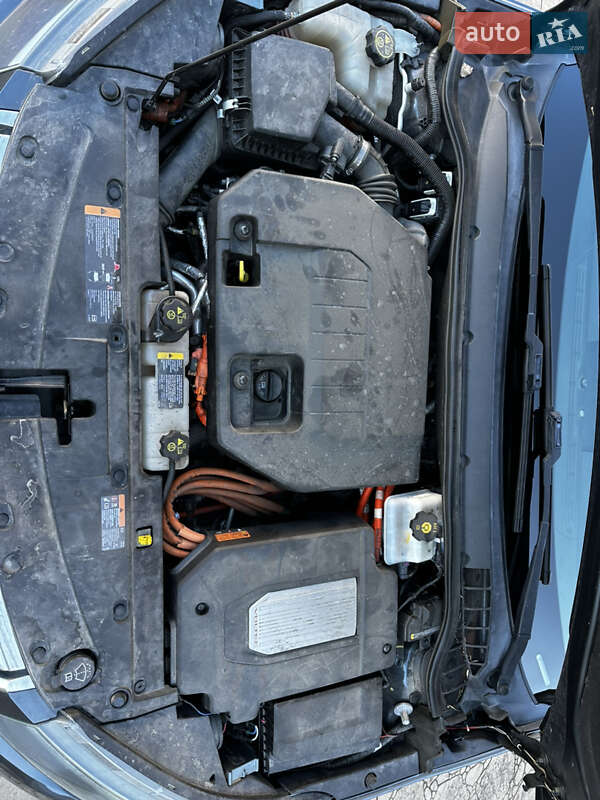 Хетчбек Chevrolet Volt 2012 в Запоріжжі