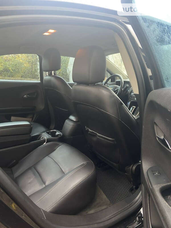 Хэтчбек Chevrolet Volt 2015 в Николаеве