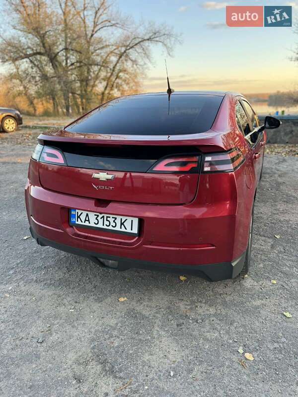 Хэтчбек Chevrolet Volt 2013 в Кременчуге