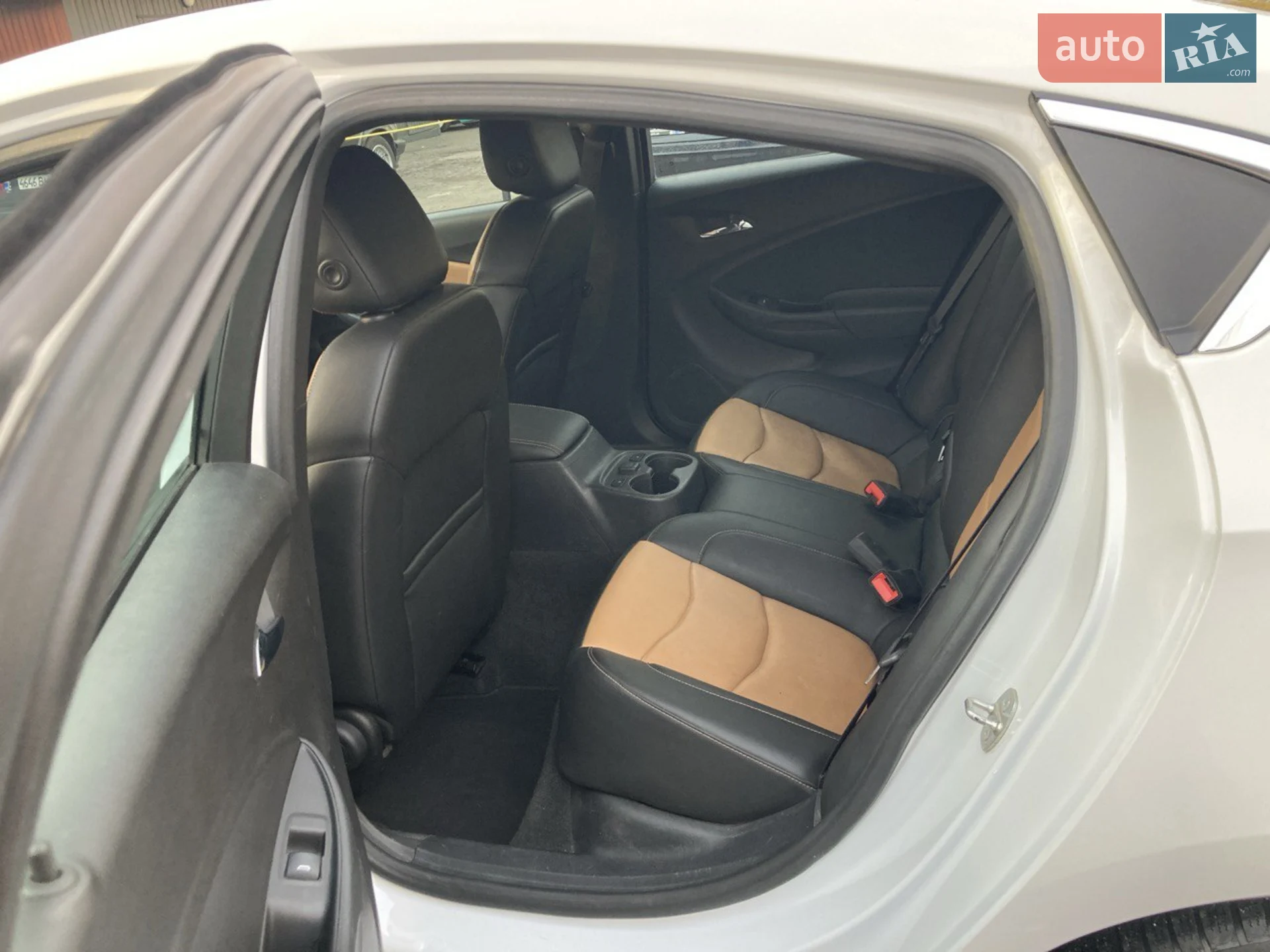 2016 Chevrolet Volt - мініатюра 9