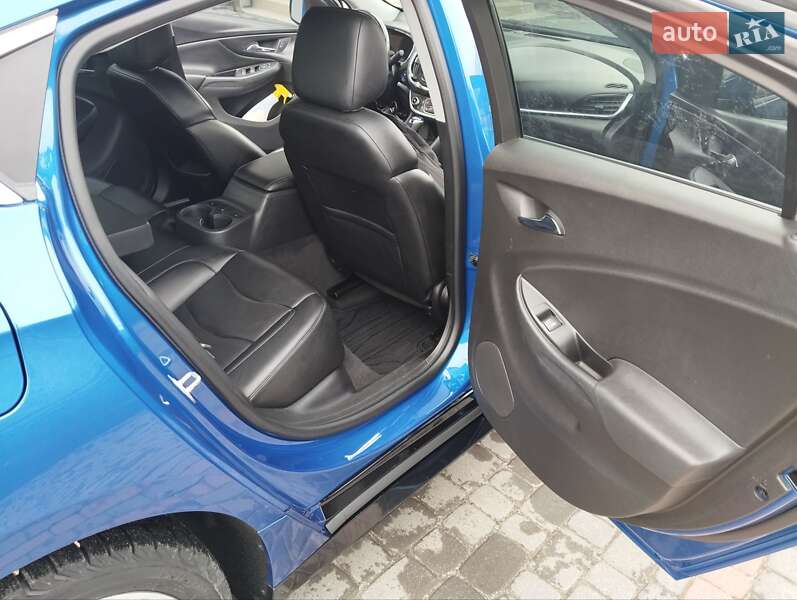 Хетчбек Chevrolet Volt 2016 в Тернополі