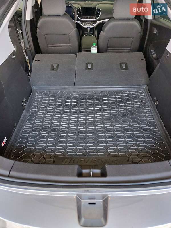 Хетчбек Chevrolet Volt 2017 в Обухові фото 12 Хетчбек Chevrolet Volt 2017 в Обухові