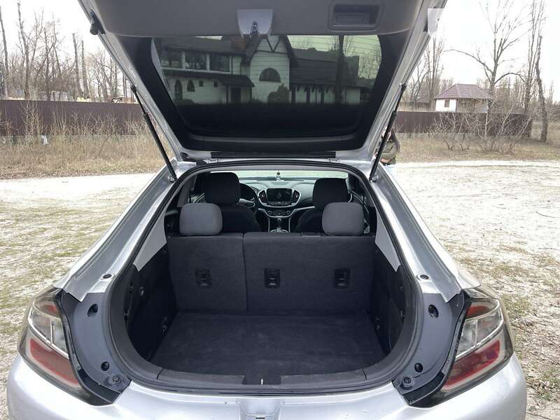 Хэтчбек Chevrolet Volt 2016 в Кременчуге