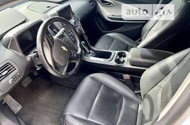 Хэтчбек Chevrolet Volt 2014 в Киеве