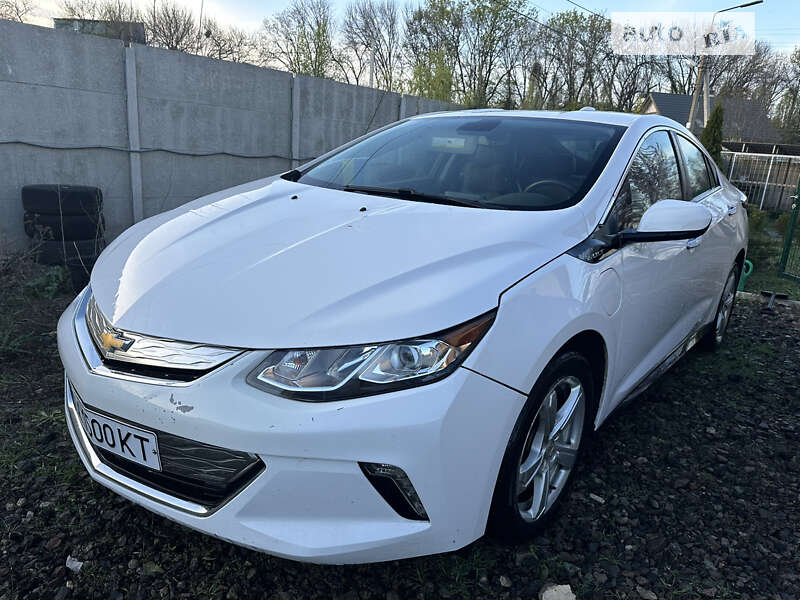 Хэтчбек Chevrolet Volt 2015 в Харькове