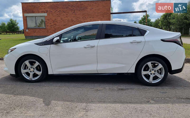 Хэтчбек Chevrolet Volt 2018 в Ровно