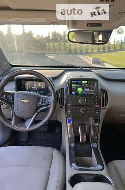 Хэтчбек Chevrolet Volt 2013 в Днепре