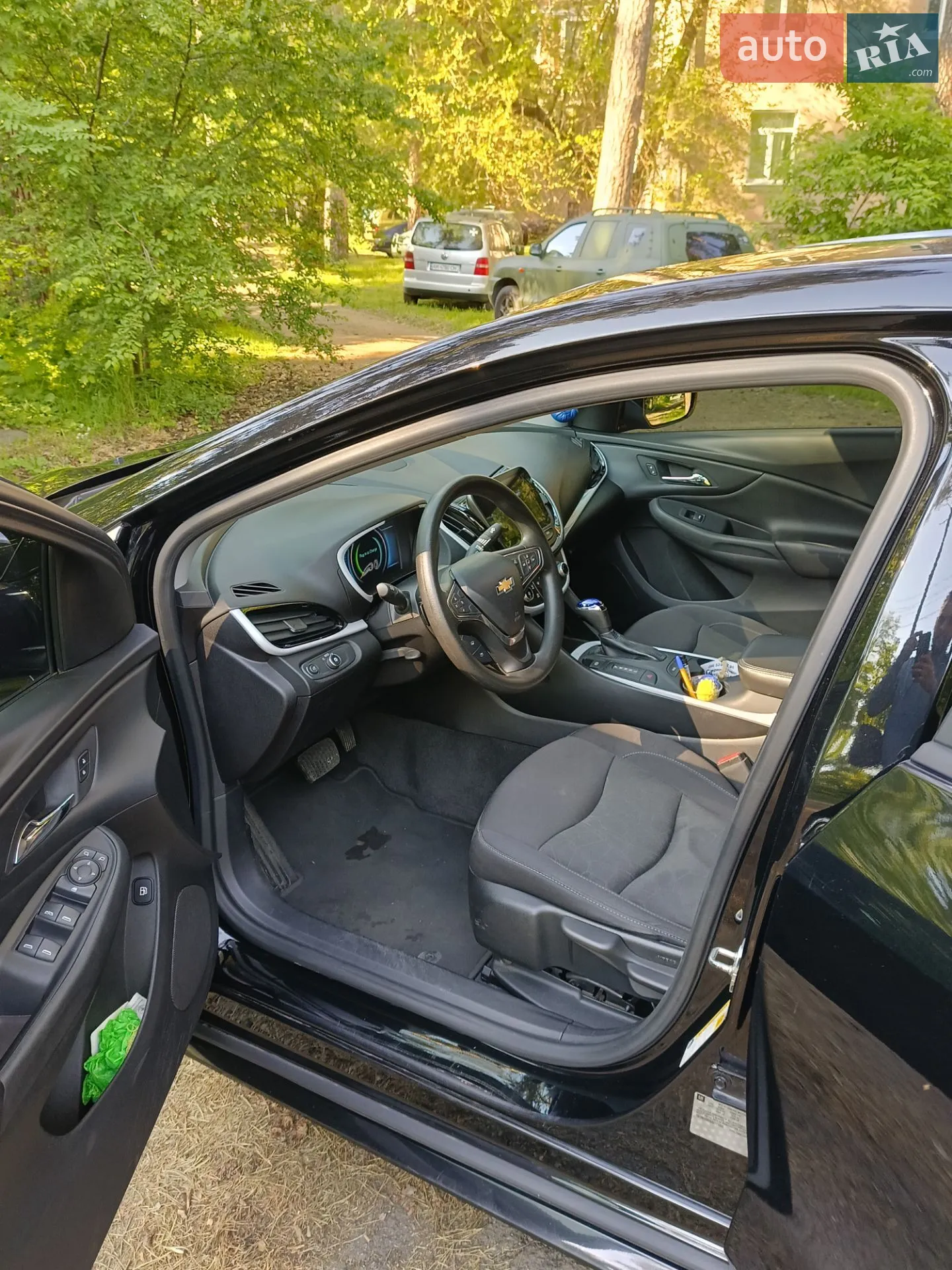 2017 Chevrolet Volt - мініатюра 8