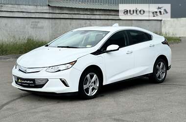 Хэтчбек Chevrolet Volt 2015 в Киеве