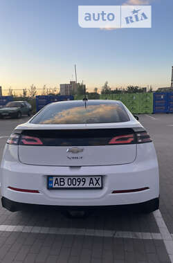 Хэтчбек Chevrolet Volt 2015 в Виннице