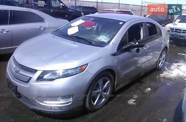 Хэтчбек Chevrolet Volt 2013 в 