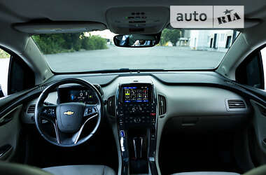 Хэтчбек Chevrolet Volt 2013 в Днепре