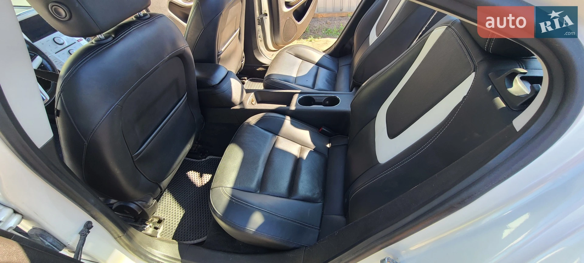 2011 Chevrolet Volt - мініатюра 17