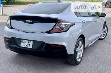 Хэтчбек Chevrolet Volt 2018 в Киеве