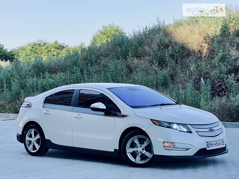 Хэтчбек Chevrolet Volt 2013 в Одессе