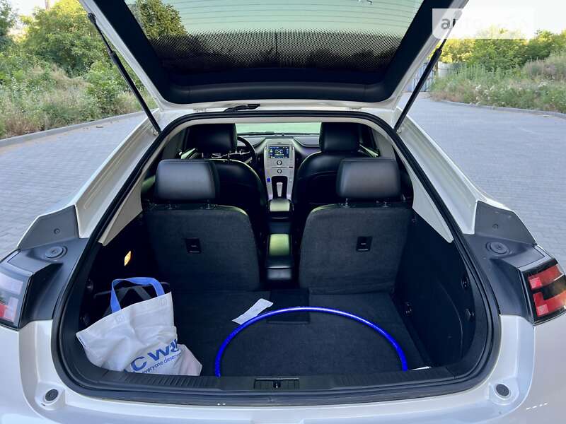 Хэтчбек Chevrolet Volt 2013 в Одессе