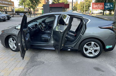 Хэтчбек Chevrolet Volt 2016 в 