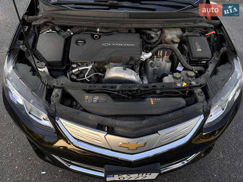 Хэтчбек Chevrolet Volt 2017 в Львове
