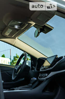 Хэтчбек Chevrolet Volt 2016 в 