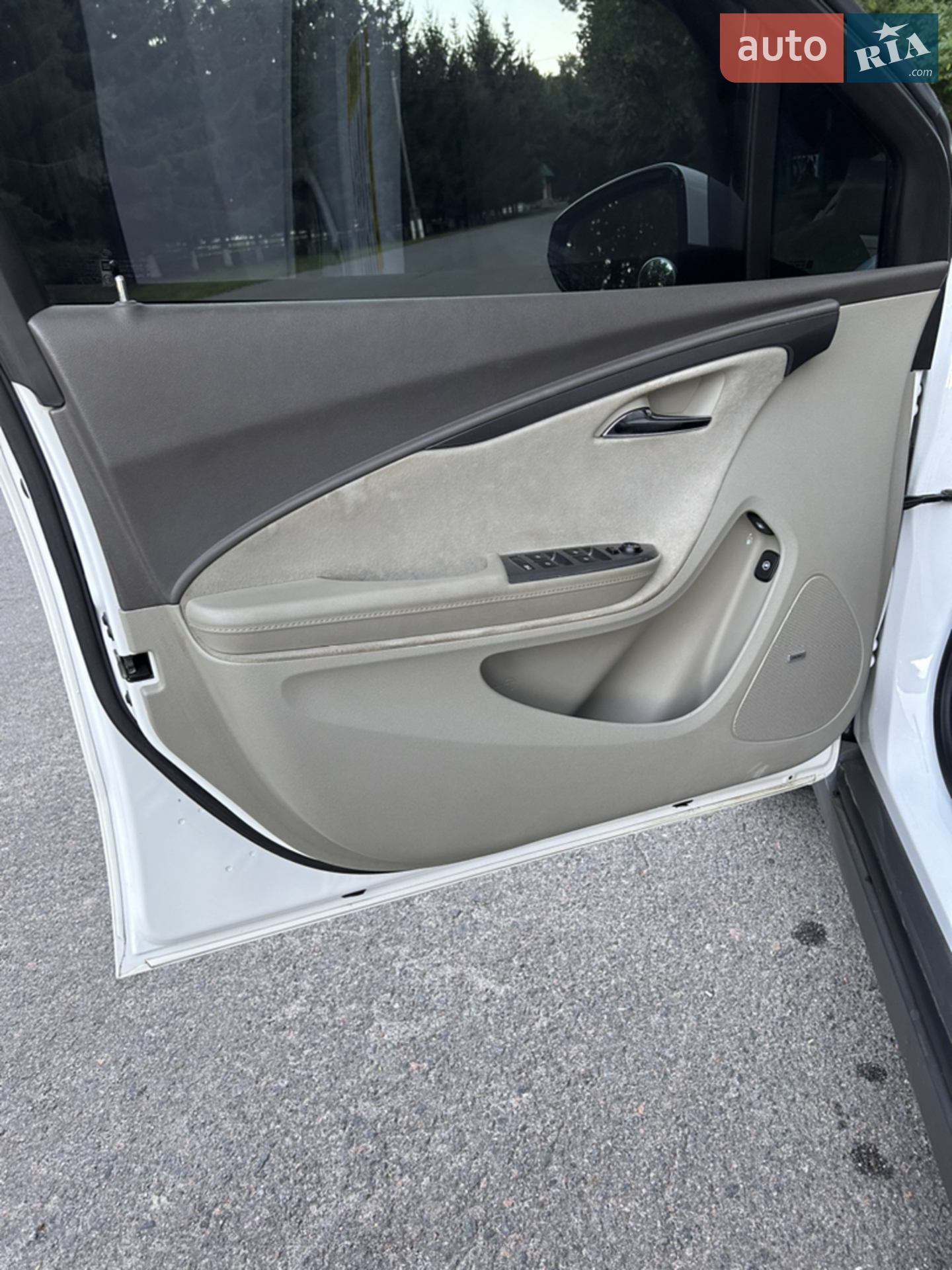 2012 Chevrolet Volt - мініатюра 7