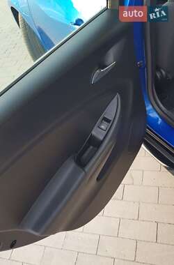 Хэтчбек Chevrolet Volt 2015 в 