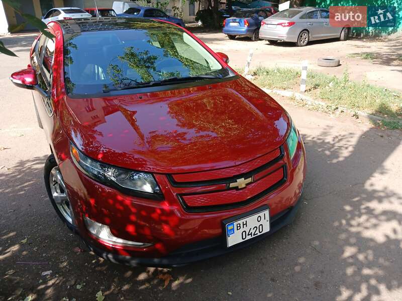 Хэтчбек Chevrolet Volt 2011 в Одессе