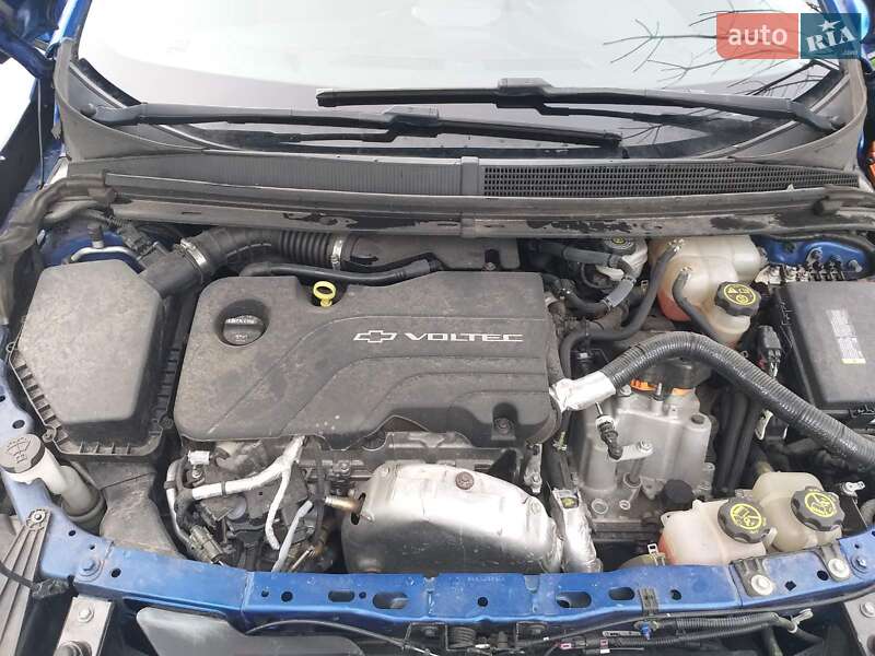 Хетчбек Chevrolet Volt 2015 в Ірпені