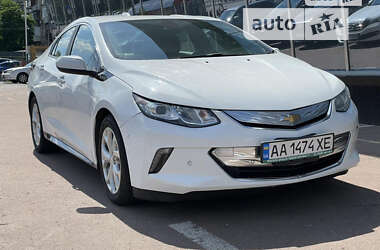 Хэтчбек Chevrolet Volt 2015 в Киеве