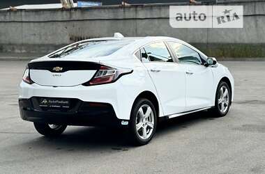 Хетчбек Chevrolet Volt 2015 в Києві