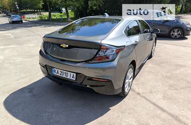 Хэтчбек Chevrolet Volt 2017 в 