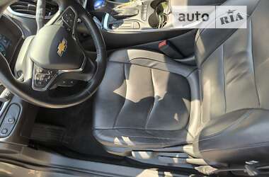 Хэтчбек Chevrolet Volt 2017 в 