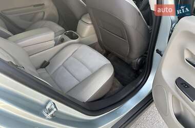 Хэтчбек Chevrolet Volt 2013 в 