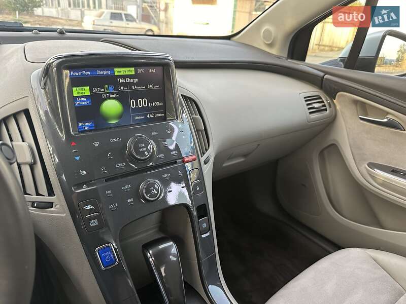 Хэтчбек Chevrolet Volt 2013 в Сумах