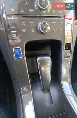Хэтчбек Chevrolet Volt 2013 в 