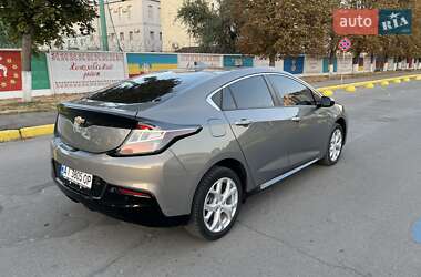 Хетчбек Chevrolet Volt 2016 в Києві