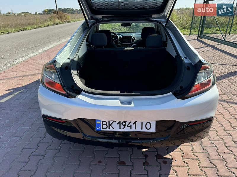 Хэтчбек Chevrolet Volt 2016 в Ровно фото 29 Хэтчбек Chevrolet Volt 2016 в Ровно