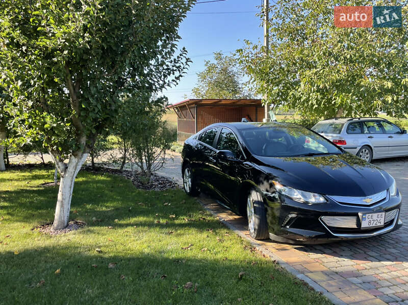 Хетчбек Chevrolet Volt 2017 в Чернівцях