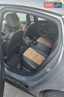 Хэтчбек Chevrolet Volt 2017 в 