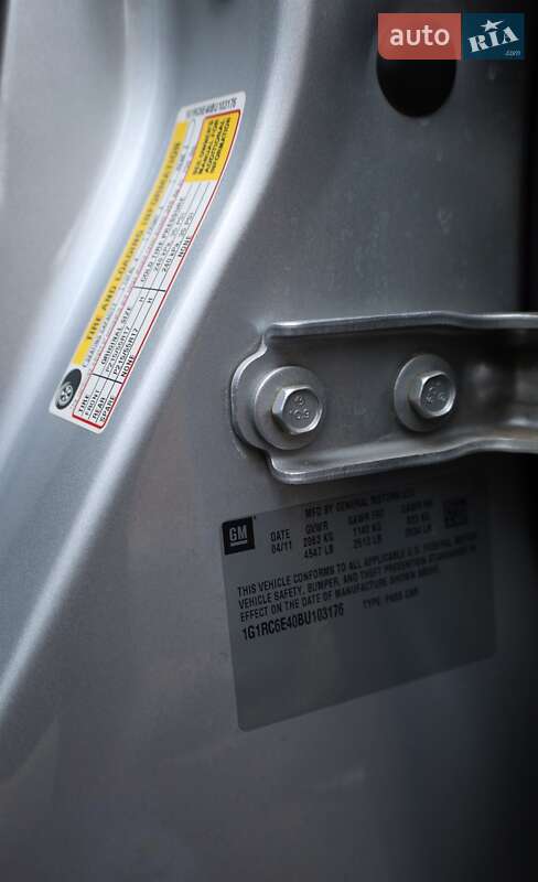 Хэтчбек Chevrolet Volt 2011 в Чернигове