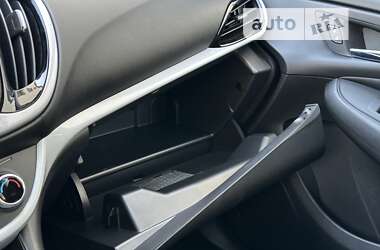 Хэтчбек Chevrolet Volt 2017 в Киеве