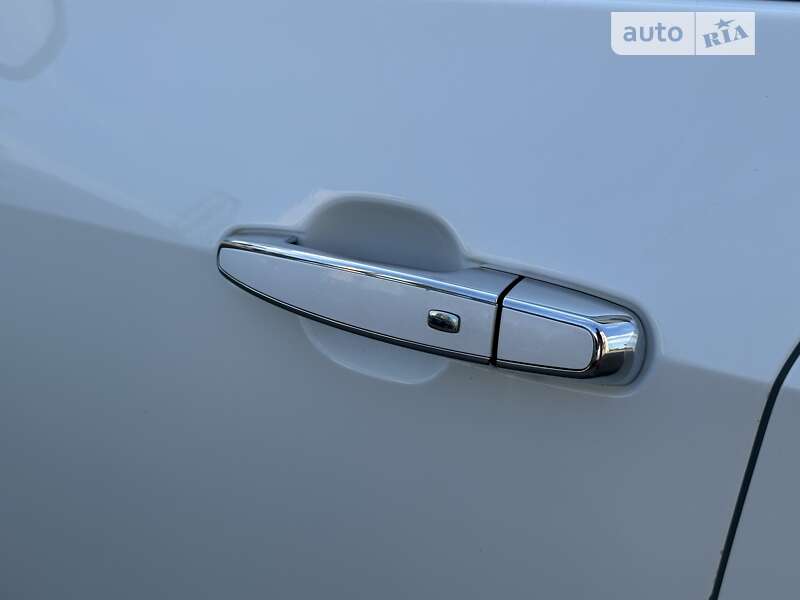 Хэтчбек Chevrolet Volt 2017 в Киеве фото 16 Хэтчбек Chevrolet Volt 2017 в Киеве