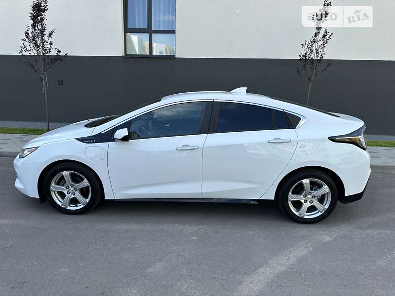 Хэтчбек Chevrolet Volt 2017 в Киеве фото 35 Хэтчбек Chevrolet Volt 2017 в Киеве