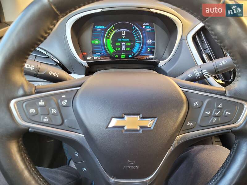 Хэтчбек Chevrolet Volt 2015 в Львове