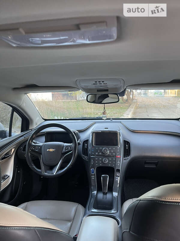 Хетчбек Chevrolet Volt 2011 в Львові